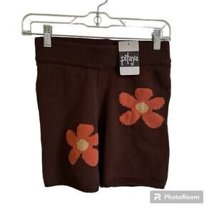 Pitaya women’s blue blush shorts small NWT sweater